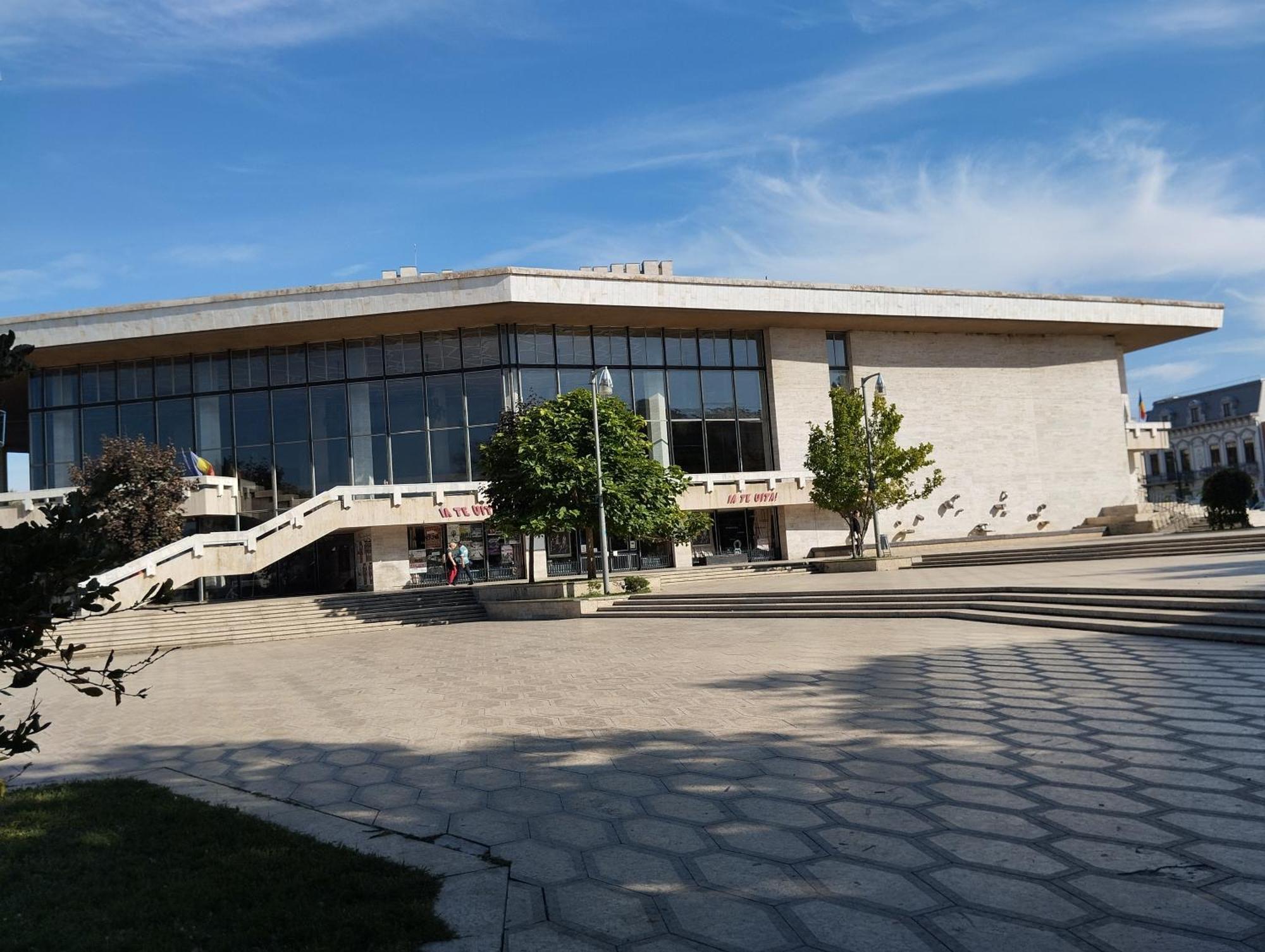 L'Escale - Ultracentral Craiova Exterior photo